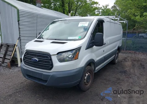 2015 Ford Transit-250 z USA, uszkodzony, nr VIN 1FTNR1YM2FKB32859